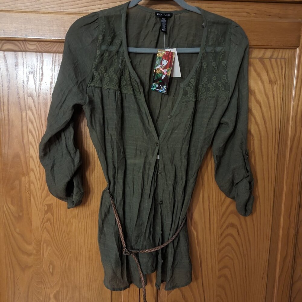 NWT Fang Size Medium Olive Oversized Blouse with Belt